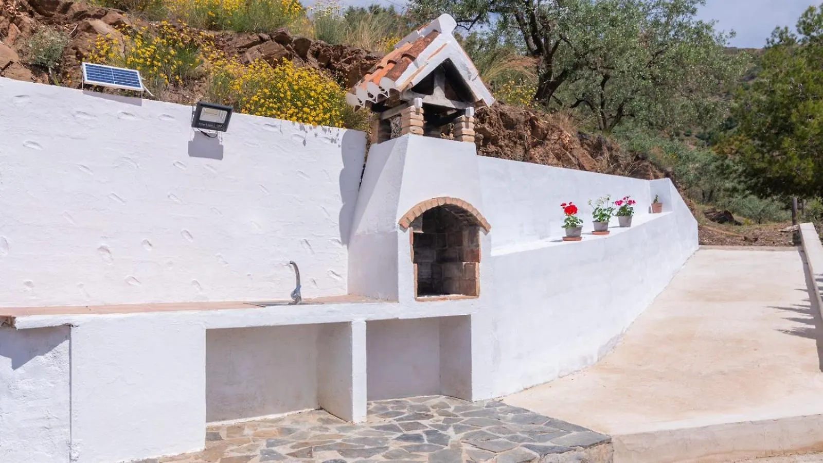 Holiday home Casa Confe Sayalonga By Ruralidays Villa